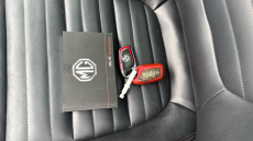 MG Hs 1.5 T-GDI Exclusive 5dr Petrol Hatchback